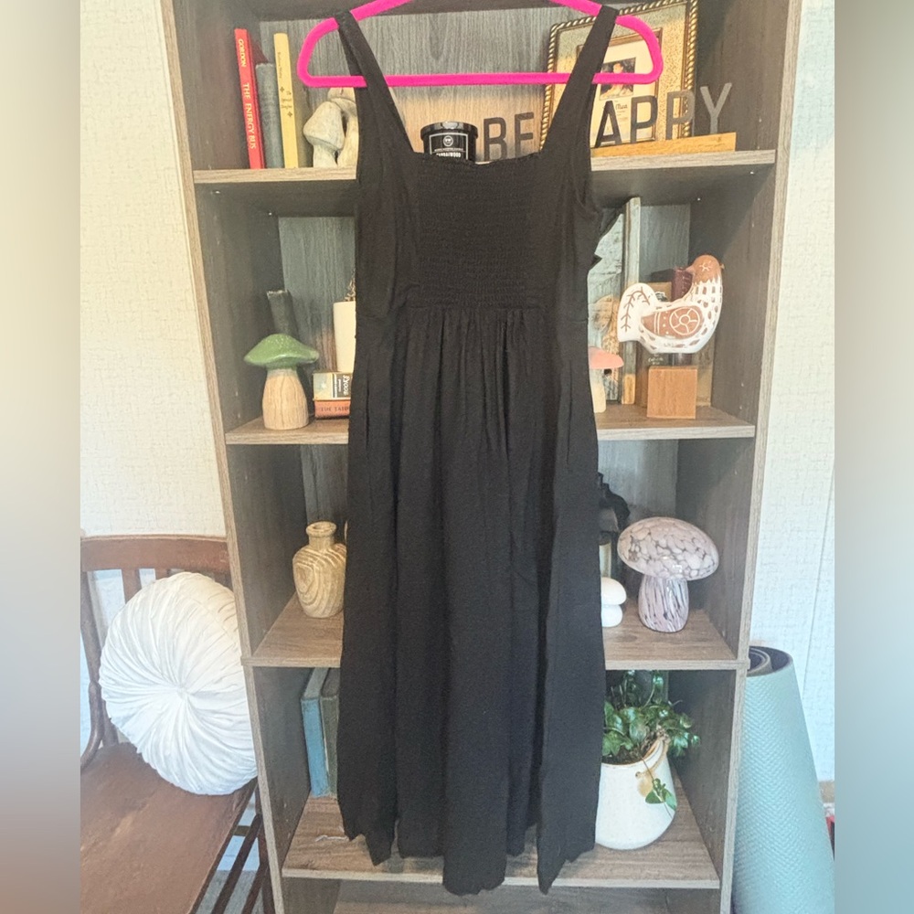Old Navy Black Midi Dress